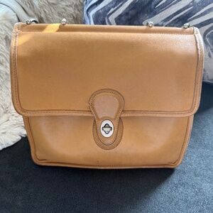 PROJECT Coach Willis 9927 Camel with nickel hardware VINTAGE
